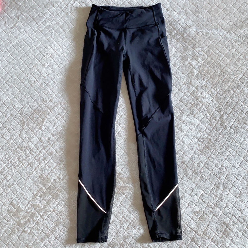 High Waisted Lululemon Mesh Leggings - Picture 3 of 4